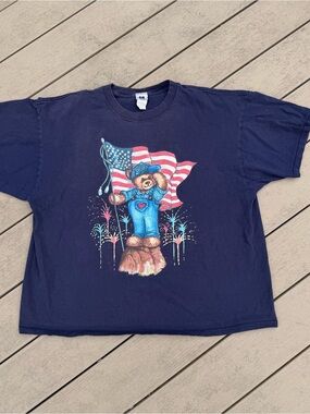 Vintage Patriotic Teddy Bear USA Flag Fireworks Graphic Shirt Made in USA XL